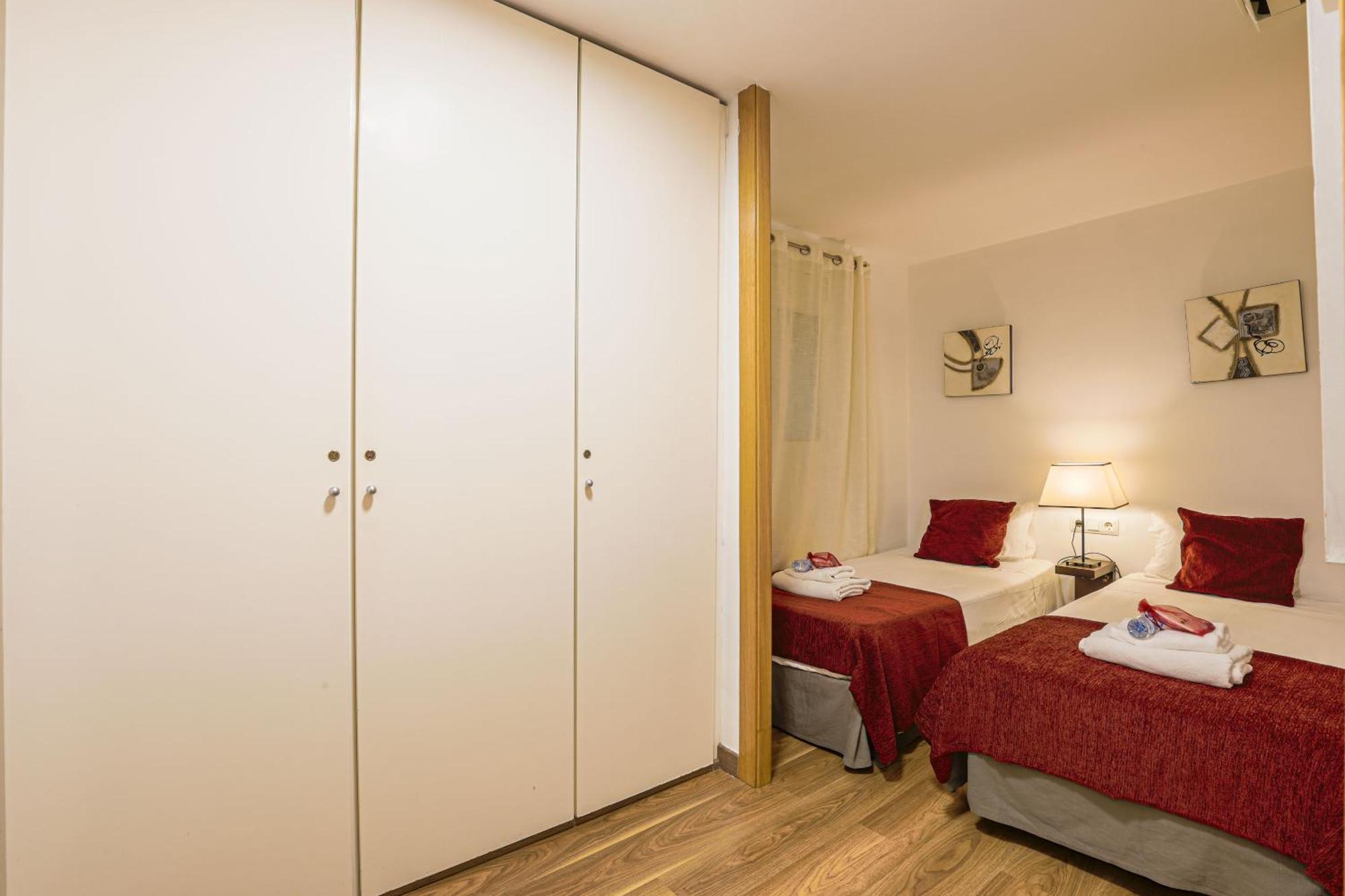 Alcam Laforja Apartment บาร์เซโลนา ภายนอก รูปภาพ