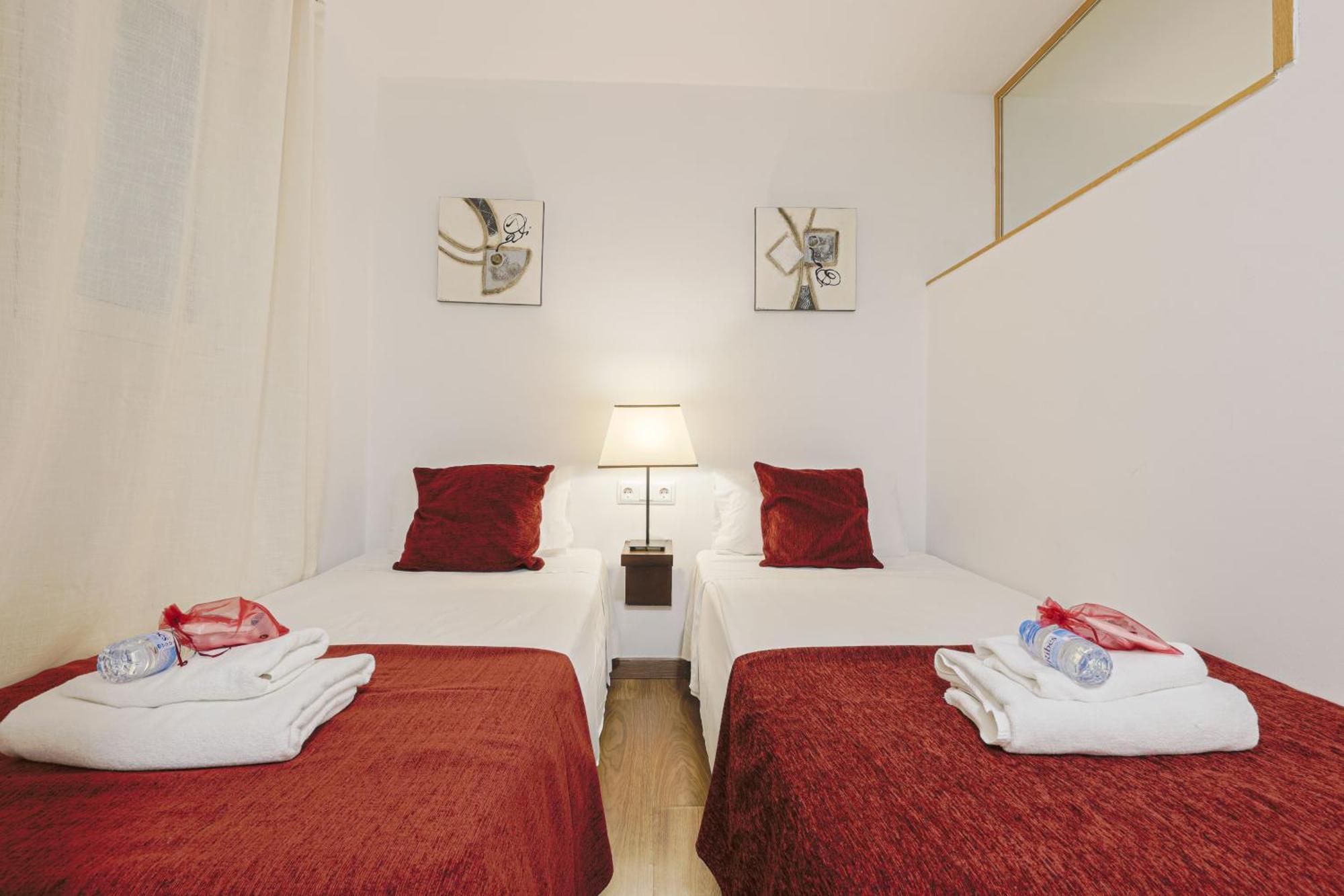 Alcam Laforja Apartment บาร์เซโลนา ภายนอก รูปภาพ