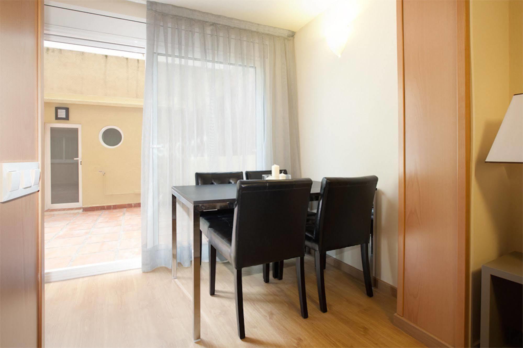 Alcam Laforja Apartment บาร์เซโลนา ภายนอก รูปภาพ