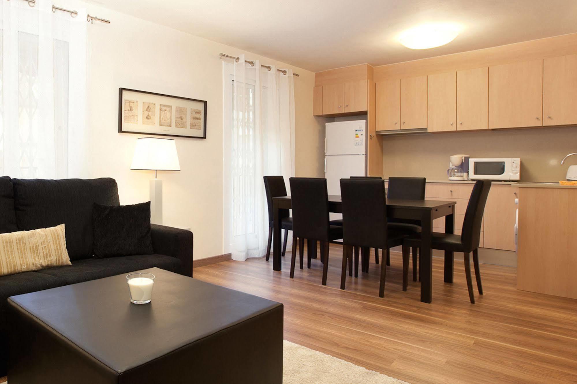 Alcam Laforja Apartment บาร์เซโลนา ภายนอก รูปภาพ
